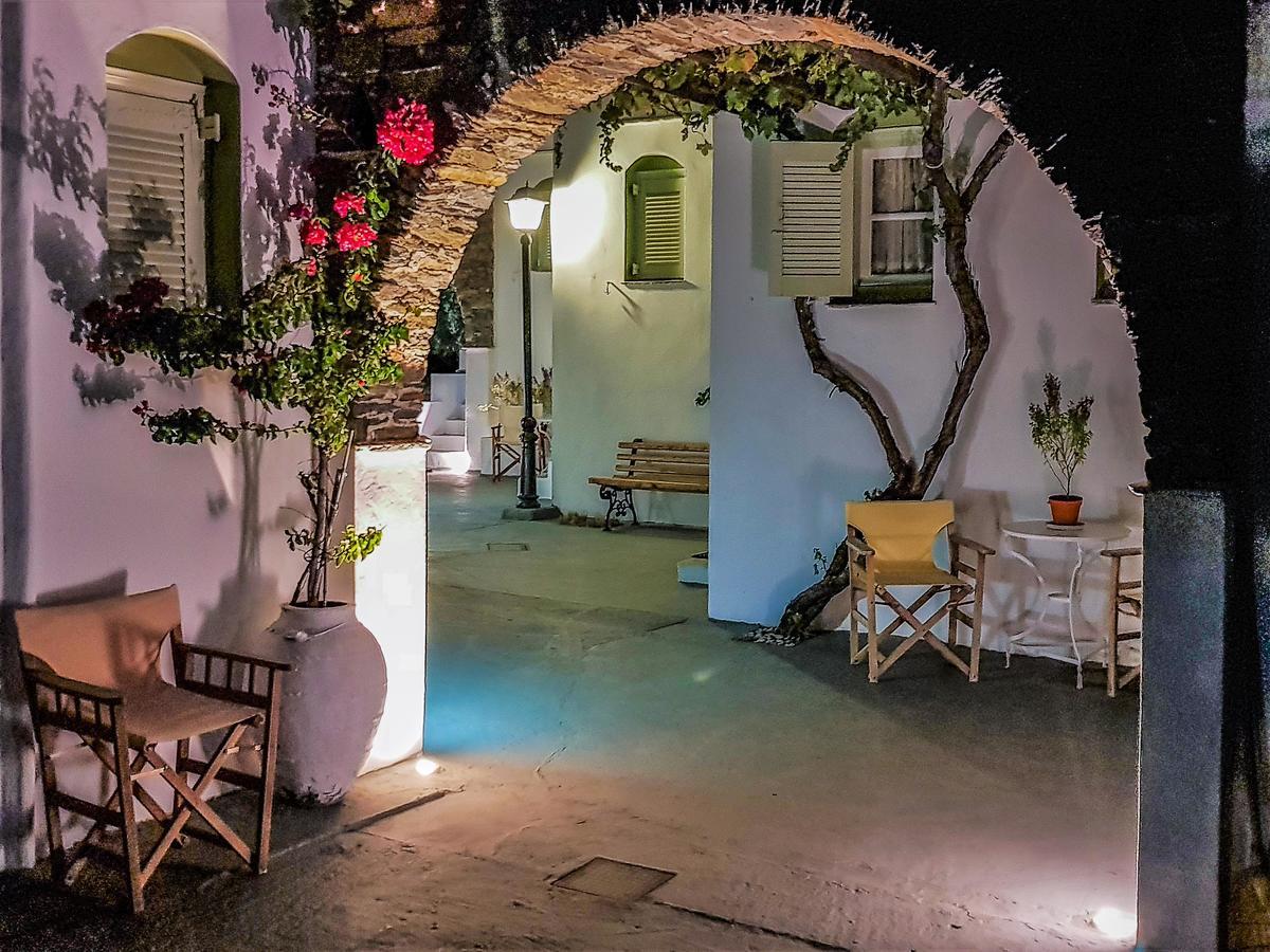 Giannakas Studios Platis Gialos  Exteriör bild